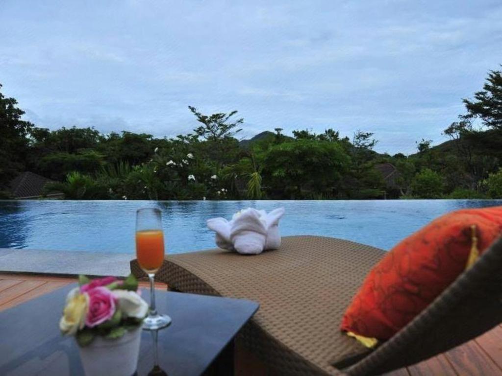 Dusit Talai Resort Mu Si Luaran gambar