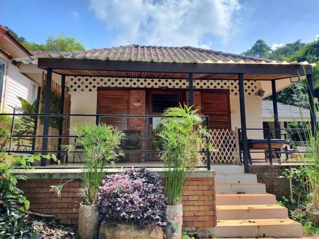Dusit Talai Resort Mu Si Luaran gambar