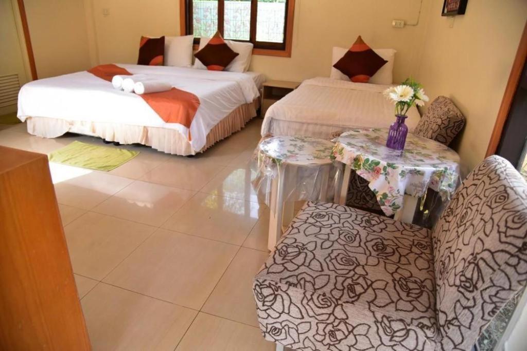 Dusit Talai Resort Mu Si Luaran gambar