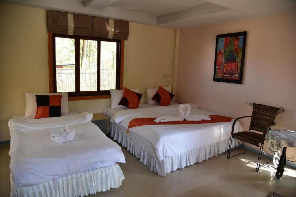 Dusit Talai Resort Mu Si Luaran gambar